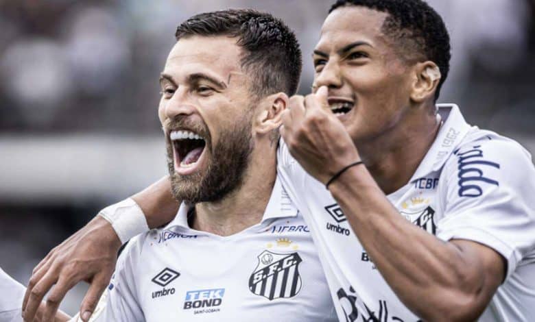 Quem leva a melhor no Cl&aacute;ssico Alvinegro Paulista