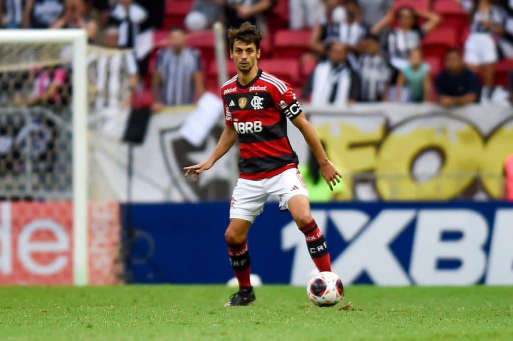 Rodrigo Caio comenta sobre a decis&atilde;o diante do Independiente del Valle