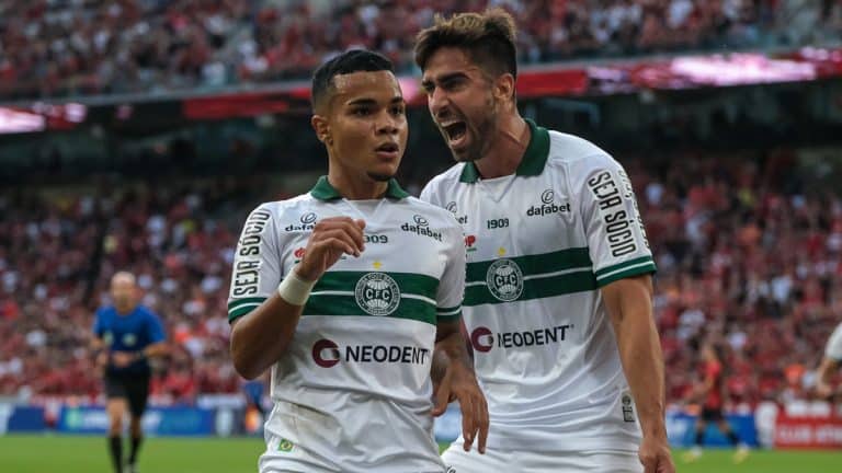Humait&aacute; x Coritiba: onde assistir ao vivo, hor&aacute;rio e escala&ccedil;&atilde;o