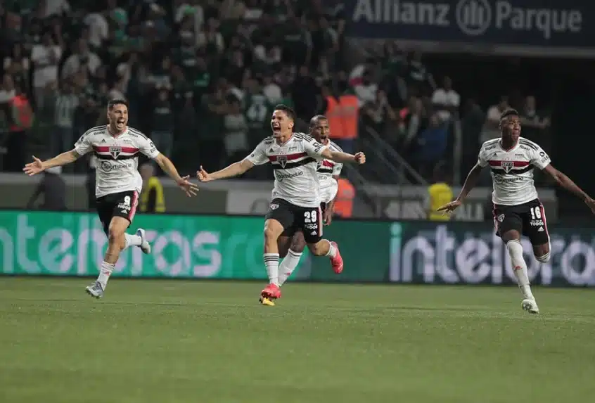 Definida arbitragem de S&atilde;o Paulo x &Aacute;gua Santa