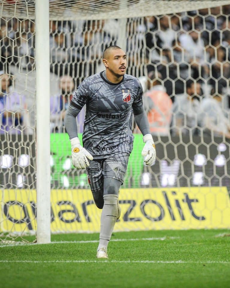 Conhe&ccedil;a Jefferson Paulino, algoz do Corinthians