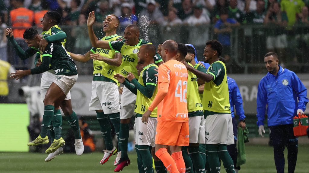 Palmeiras chega &agrave;s semifinais do Paulist&atilde;o pelo 10&ordm; ano consecutivo