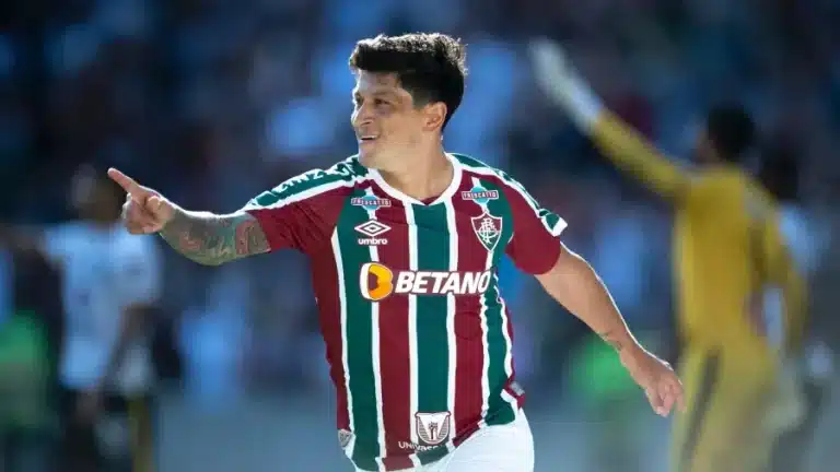 Fluminense goleia o Volta Redonda e chega como favorito na decis&atilde;o do Carioca