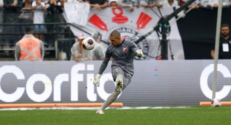 C&aacute;ssio lamenta elimina&ccedil;&atilde;o e goleiro do Ituano dedica classifica&ccedil;&atilde;o para Jian Kayo