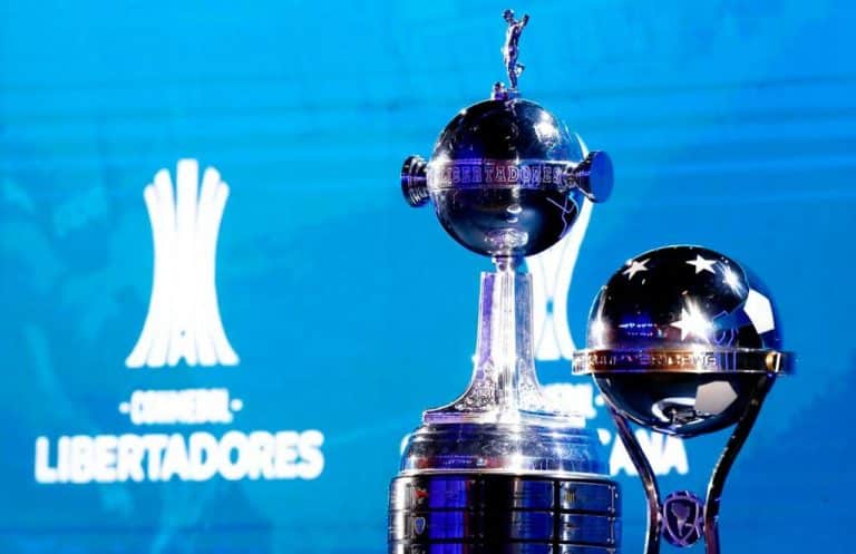 Conmebol premiar&aacute; times na fase de grupos da Libertadores e Sul-Americana