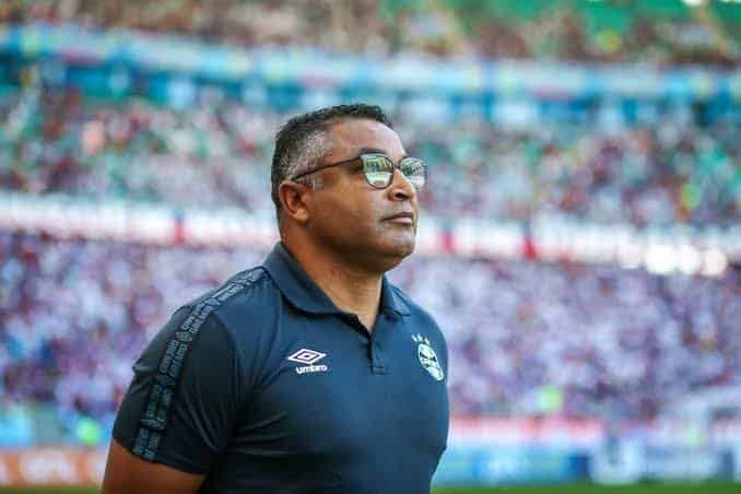 NOVO COMANDANTE: Gigante brasileiro encaminha acordo com Roger Machado