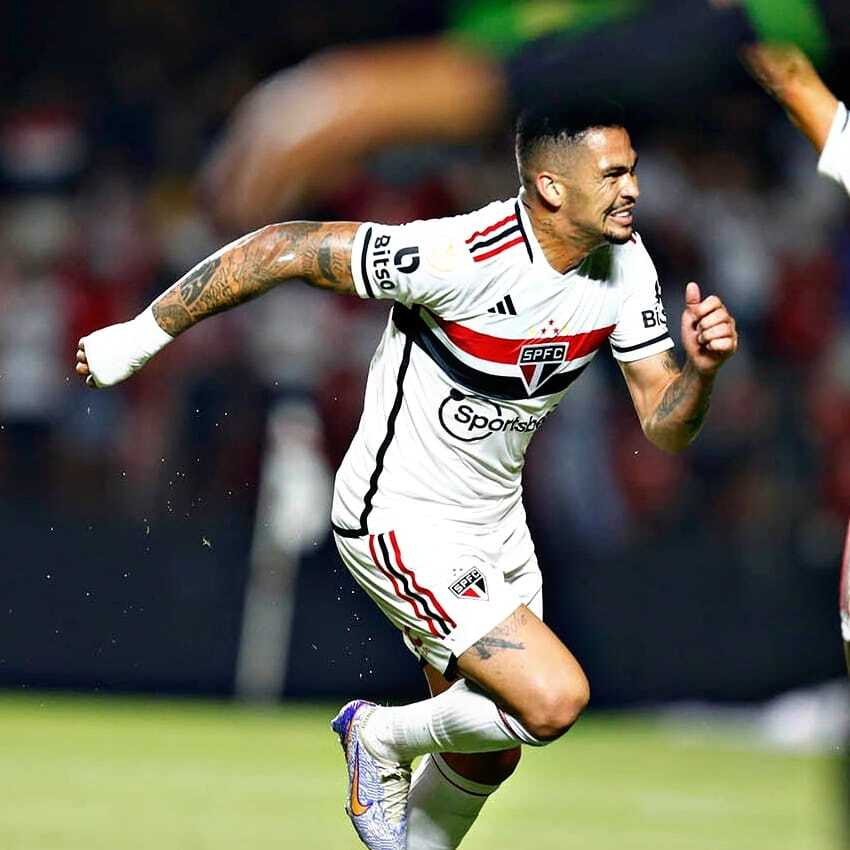 Luciano sobre a sa&iacute;da de Rog&eacute;rio Ceni: &ldquo;Deixei claro que era segundo atacante&rdquo;