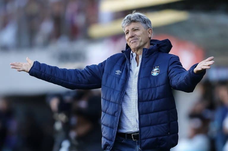 &ldquo;Ningu&eacute;m disse que seria f&aacute;cil&rdquo;! Destaque do Gr&ecirc;mio fala ap&oacute;s trope&ccedil;o na final do Gauch&atilde;o