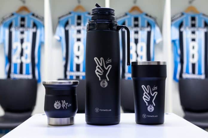 IN&Eacute;DITO! Luis Su&aacute;rez e Gr&ecirc;mio fecham parceria com empresa brasileira e podem faturar bolada