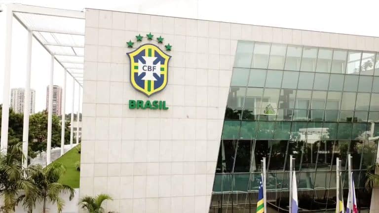 CBF far&aacute; ato em apoio a luta antirracista nas 10 partidas da oitava rodada do Brasileir&atilde;o