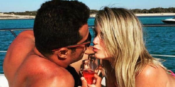 &ldquo;Esperamos que todos compreendam&rdquo;, ex-goleiro da Sele&ccedil;&atilde;o Brasileira tem o t&eacute;rmino do seu casamento anunciado; veja detalhes