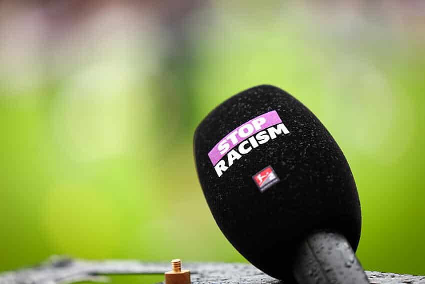 O Brasil de todas as cores, ou n&atilde;o? O racismo no futebol brasileiro