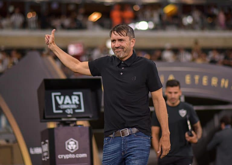 T&Iacute;TULO NA BAGAGEM! Xod&oacute; chega com moral para ganhar espa&ccedil;o&nbsp;com&nbsp;Coudet