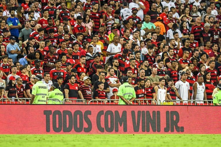&ldquo;J&aacute; est&atilde;o fechados&rdquo;, Braz revela grande noticia bomb&aacute;stica no Flamengo