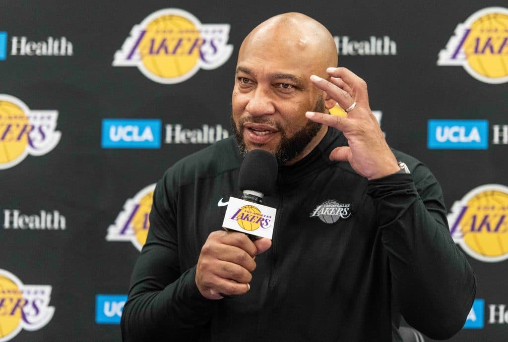 S&Oacute; SEQUESTRANDO! Treinador dos Lakers revela como parar rival em final da confer&ecirc;ncia