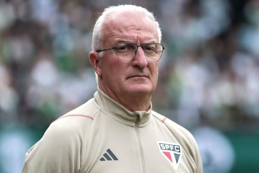 "Sal&aacute;rio muito alto", negocia&ccedil;&atilde;o entre jogador e S&atilde;o Paulo esfria