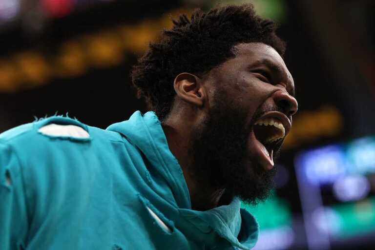 Da &Aacute;frica aos Estados Unidos e da trag&eacute;dia a gl&oacute;ria: como Joel Embiid se tornou destaque da NBA