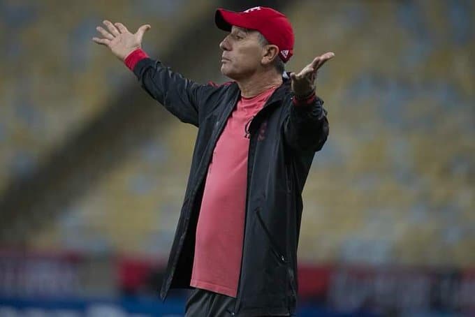 &ldquo;Os n&uacute;meros n&atilde;o mentem&rdquo;, Renato Ga&uacute;cho polemiza ao falar sobre per&iacute;odo no Flamengo; confira