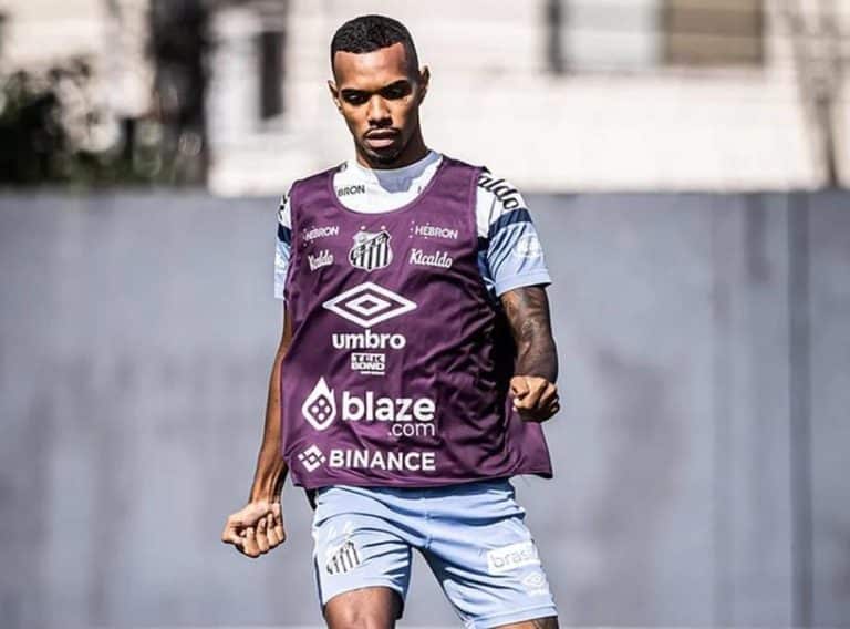 &ldquo;Est&aacute; fora. Confirmado e problema para Odair&rdquo;; Santos tem grandes problemas para pegar o Vasco