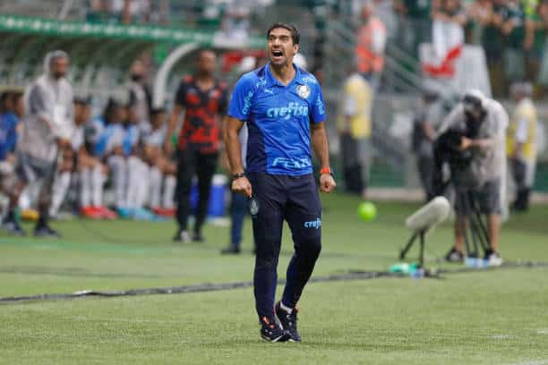 Cabe&ccedil;a fria, &lsquo;nem tanto&rsquo; e cora&ccedil;&atilde;o quente: Abel Ferreira coleciona pol&ecirc;micas