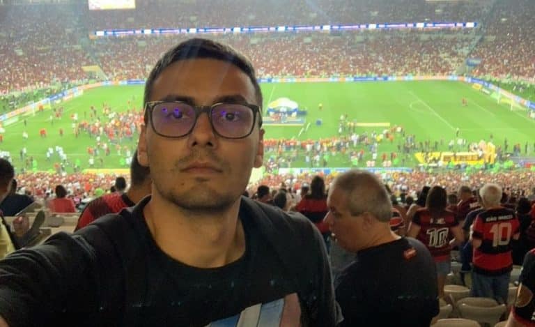 Jornalista &eacute; agredido por torcedor no Flamengo na tribuna de imprensa do Maracan&atilde;