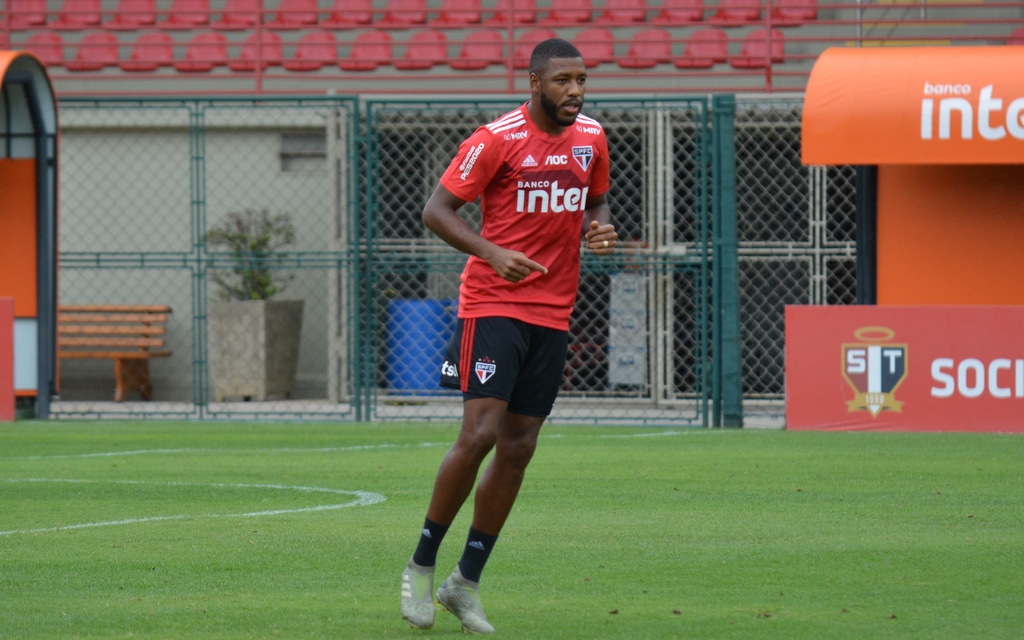 POL&Ecirc;MICA! Ex-NBA acusa Jucilei de golpe financeiro e cobra valor milion&aacute;rio na Justi&ccedil;a