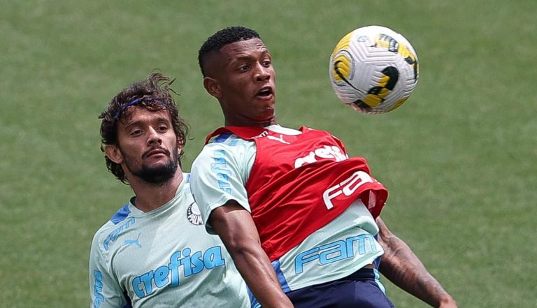 Nottingham Forest toma decis&atilde;o sobre Gustavo Scarpa e Danilo e bomba chega &agrave; torcida do Palmeiras