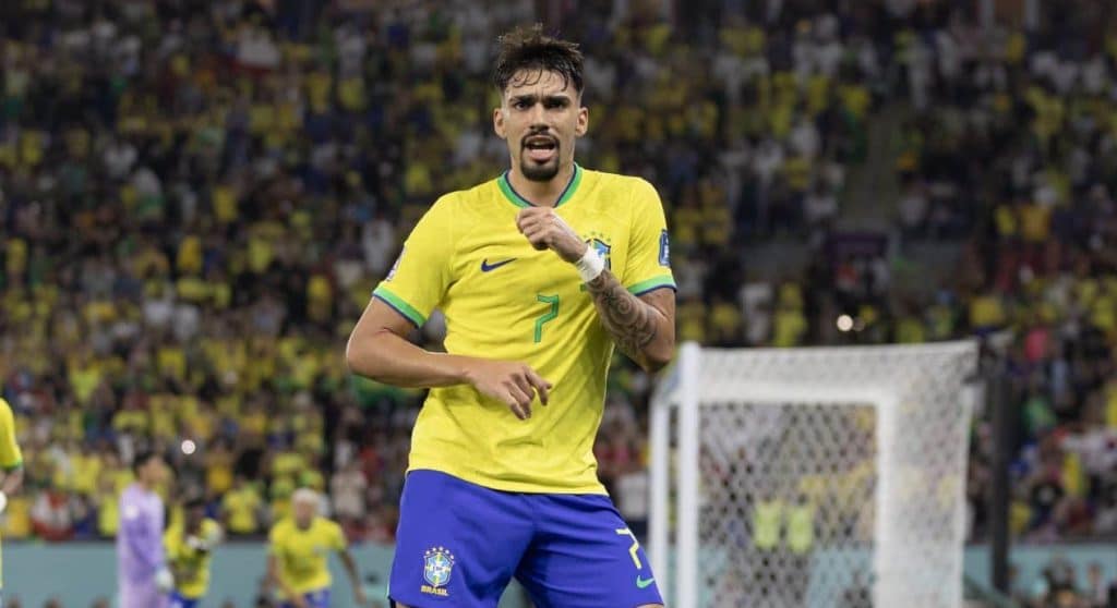 OLHA O PASSINHO: V&iacute;deo de Lucas Paquet&aacute; dan&ccedil;ando com a esposa bomba na web