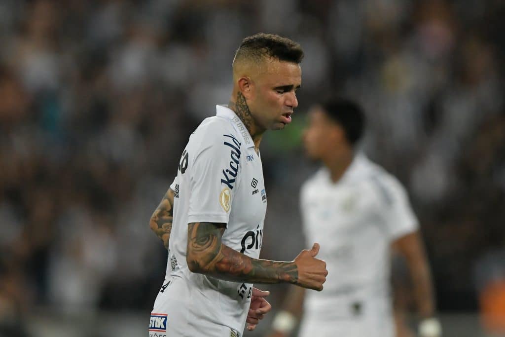 Luan &lsquo;passa vergonha&rsquo; em restaurante e pol&ecirc;mica chega &agrave; torcida do Corinthians
