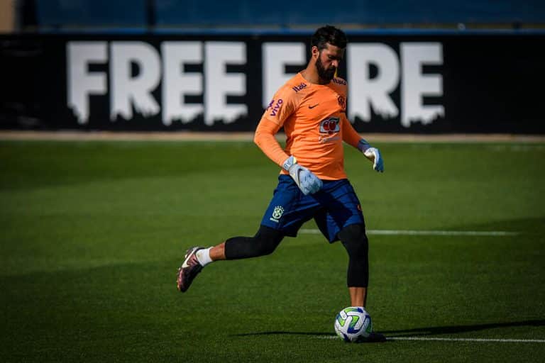 N&uacute;meros comprovam quem &eacute; o substituto ideal de Alisson na Sele&ccedil;&atilde;o Brasileira