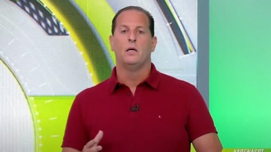 N&atilde;o teve papas na lingua e falou a verdade: Benjamin Back fala sobre estrangeiro na Sele&ccedil;&atilde;o