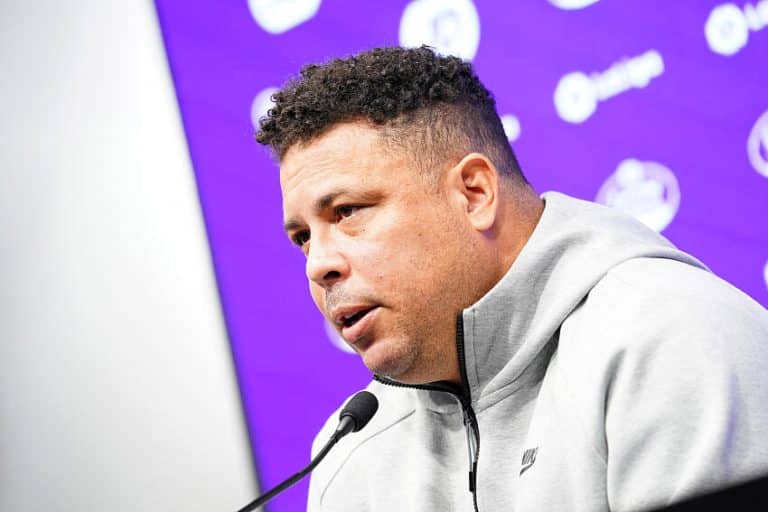 M&Aacute; FASE, AI N&Atilde;O! Contrata&ccedil;&atilde;o da era Ronaldo no Cruzeiro vive mal momento e desabafa ao torcedor