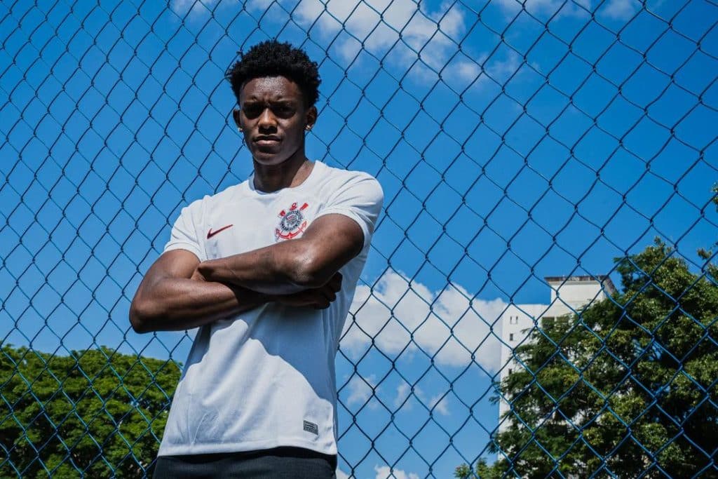 URGENTE! Daniel Onwenu toma decis&atilde;o de &uacute;ltima hora sobre Draft da NBA