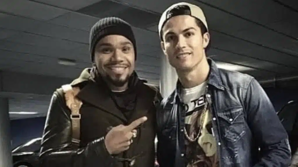 Cristiano Ronaldo &eacute; f&atilde; de Naldo Benny e tem at&eacute; CD do cantor