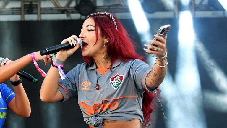 EXCLUSIVO: DJ Nath revela seu &iacute;dolo no Fluminense e faz proje&ccedil;&atilde;o ousada na Libertadores