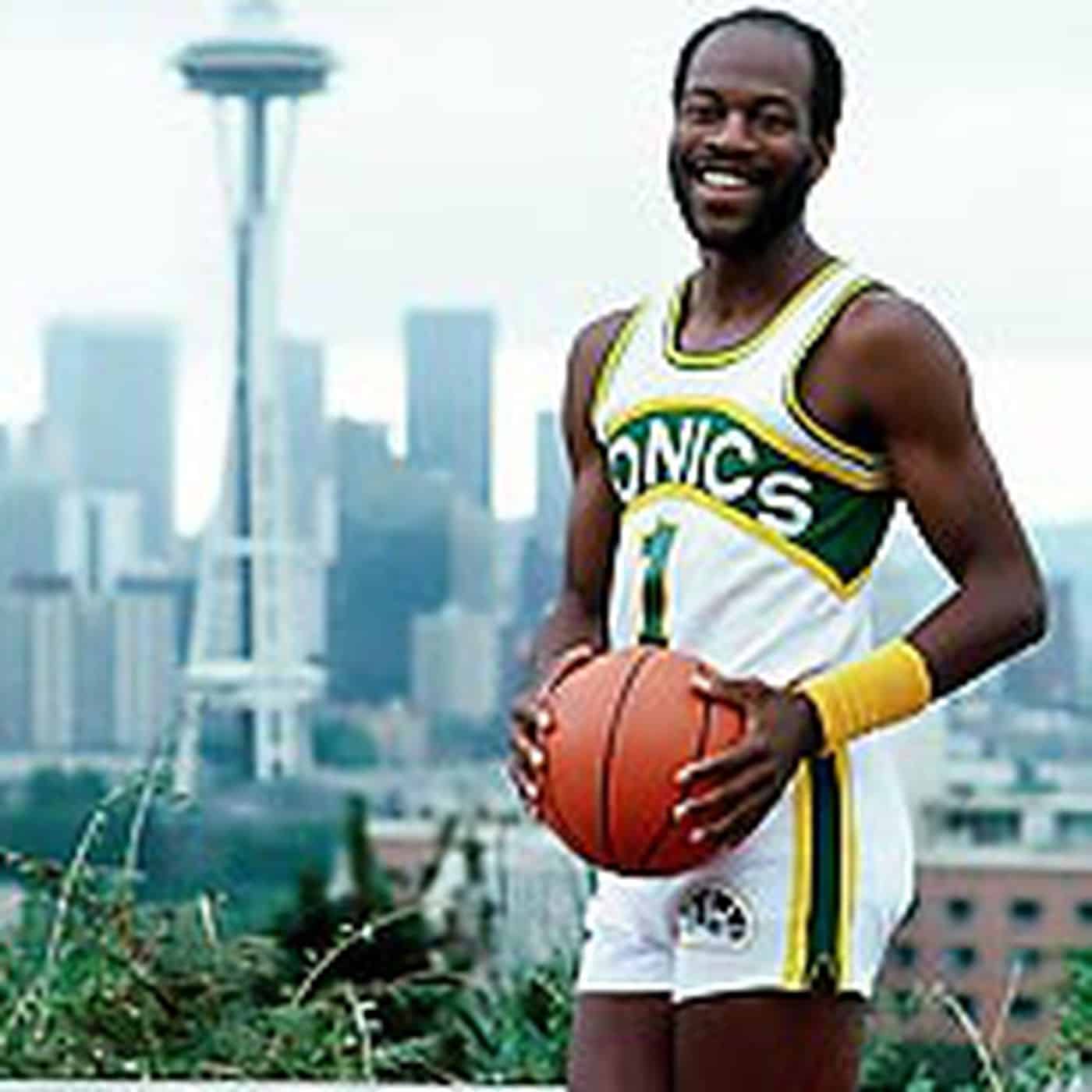 IMORTALIZADOS! Confira todas as camisas aposentadas da NBA pelas franquias da competi&ccedil;&atilde;o