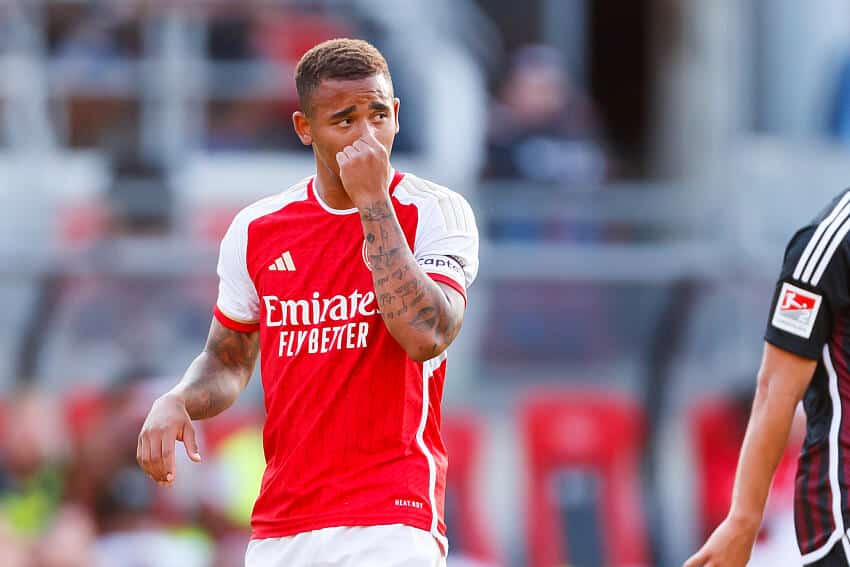 PEGOU PESADO! Gabriel Jesus faz piada e &eacute; detonado na Inglaterra