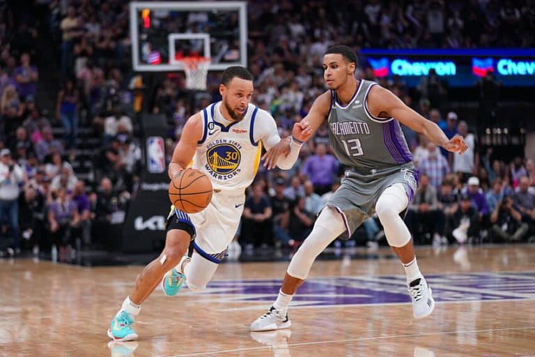 MELHOR QUE CURRY! Jovem da NBA destr&oacute;i na Summer League e j&aacute; superou at&eacute;&nbsp;Stephen&nbsp;Curry