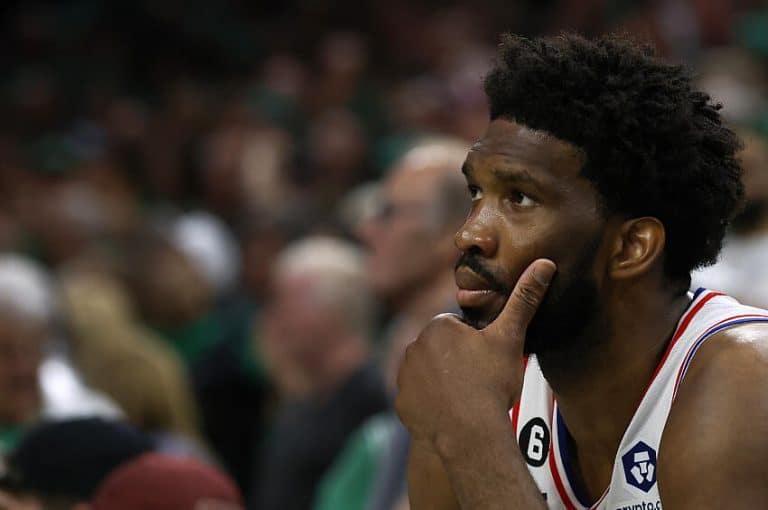 BOMBA! MVP da NBA, Joel Embiid fala sobre sa&iacute;da do Philadelphia 76ers