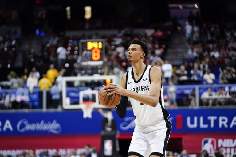 DECEP&Ccedil;&Atilde;O? Estreia de Wembanyama na Summer League &lsquo;assusta&rsquo; f&atilde;s da NBA