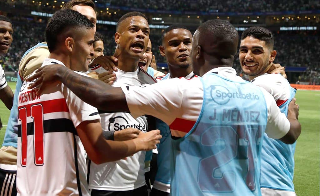 APOSTOU O CARRO! Jogadores do S&atilde;o Paulo fazem aposta louca