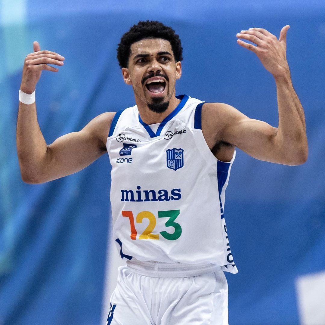 Qual o pre&ccedil;o de uma camisa de basquete original?