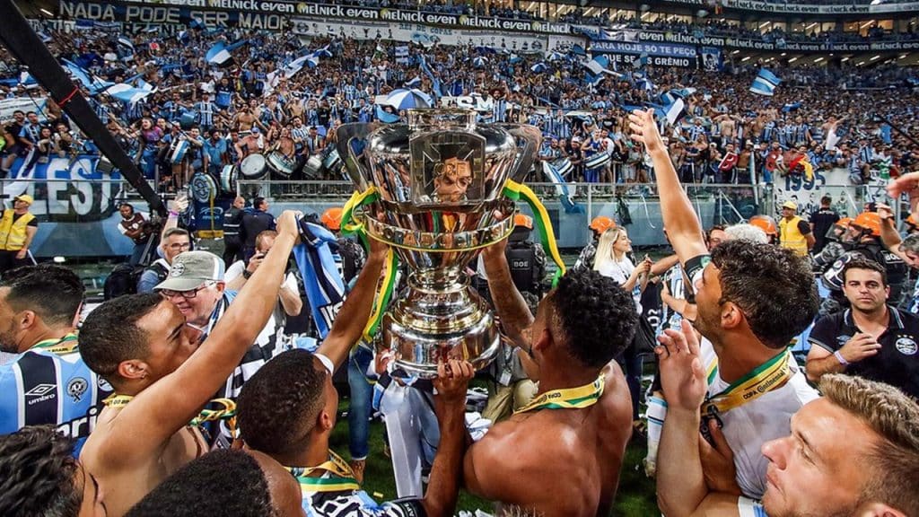 Quantas finais de Copa do Brasil o Gr&ecirc;mio jogou?