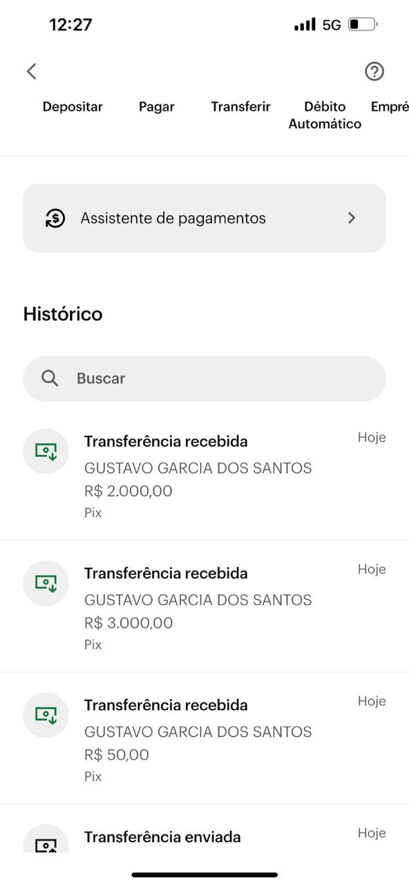 Jogador do Palmeiras &eacute; flagrado saindo com travesti