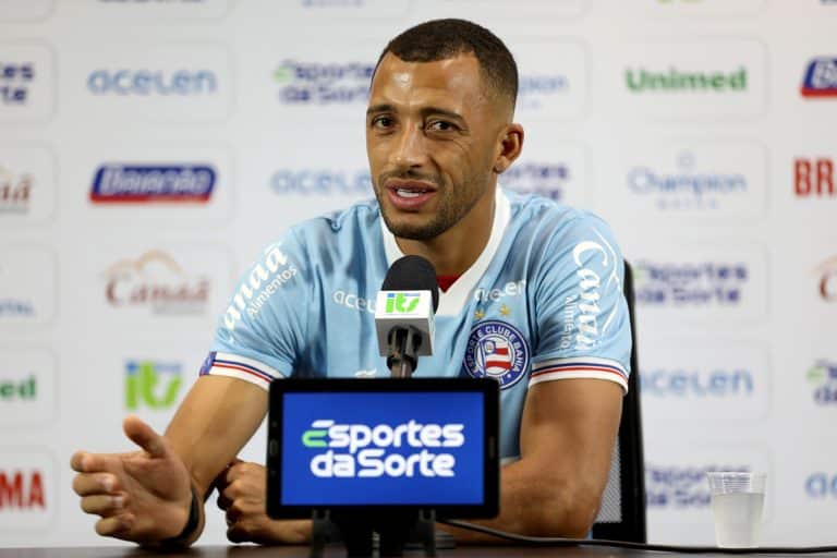 Vitor Hugo &lsquo;apronta&rsquo; no Bahia e pol&ecirc;mica com Renato Paiva &eacute; exposta na web