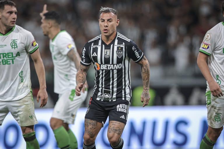 Situa&ccedil;&atilde;o de Eduardo Vargas no Atl&eacute;tico-MG &lsquo;azeda&rsquo; e pol&ecirc;mica chega ao Chile