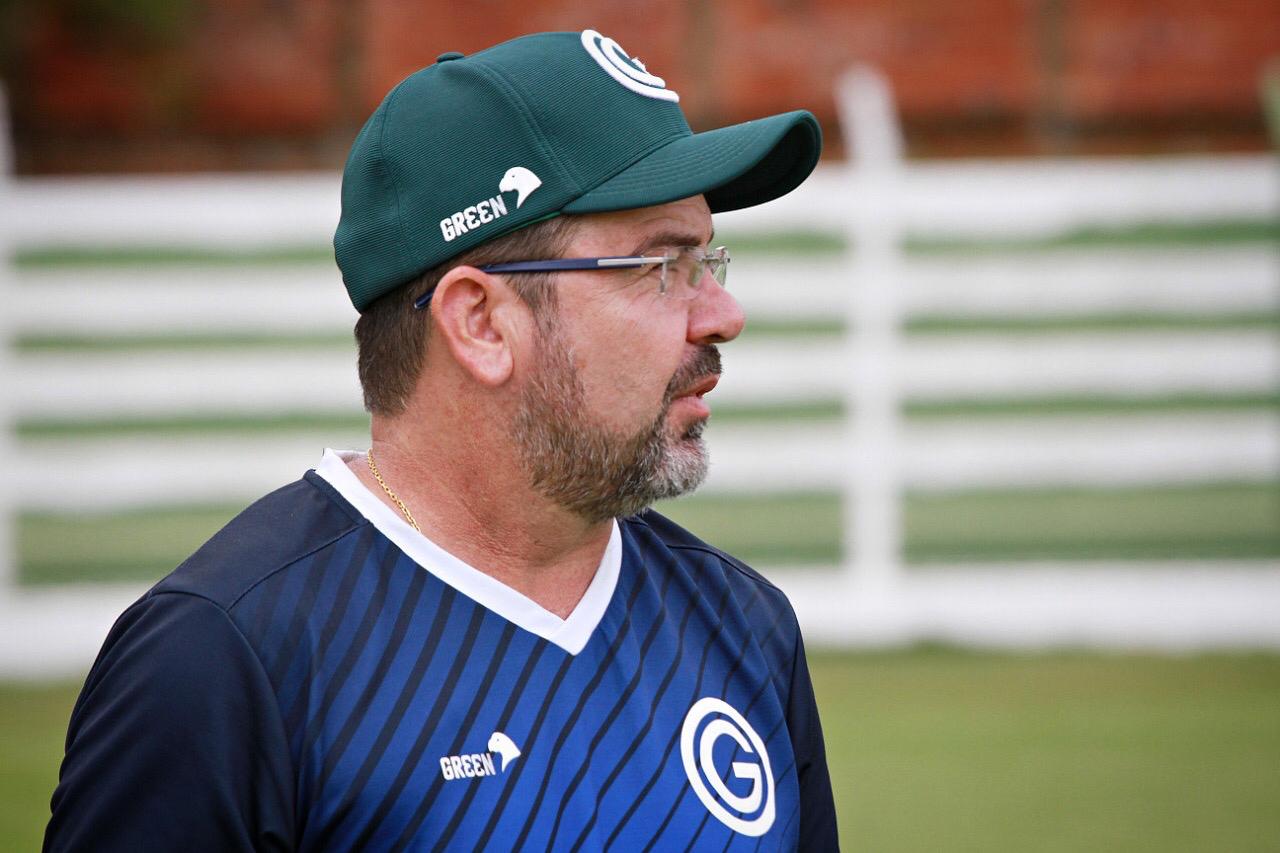 Veja quem s&atilde;o os 5 maiores treinadores da hist&oacute;ria do Goi&aacute;s