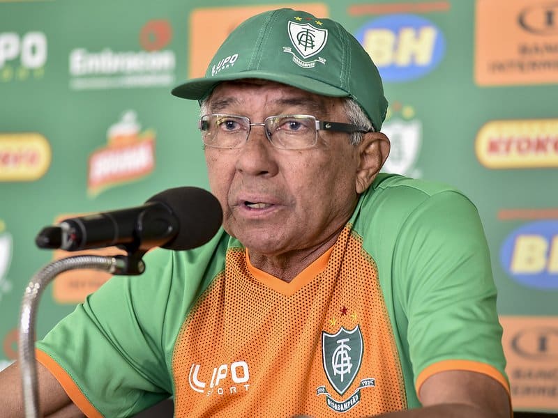 Veja quem s&atilde;o os 5 maiores treinadores da hist&oacute;ria do Am&eacute;rica-MG