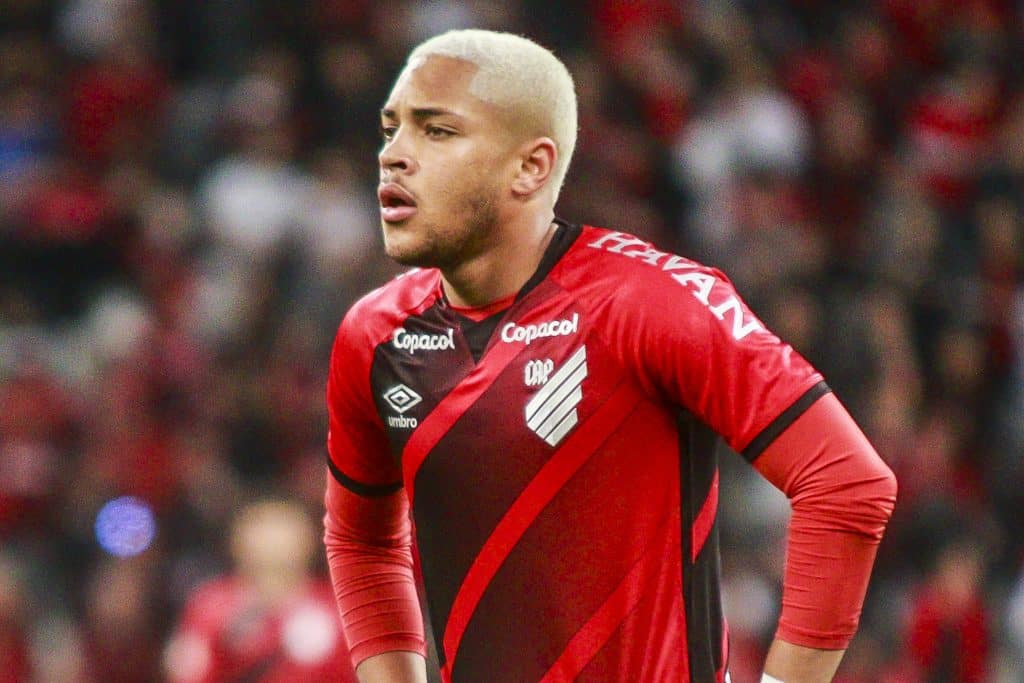 Vitor Roque n&atilde;o &eacute; o &uacute;nico: n&uacute;meros de atacantes &lsquo;esquecidos&rsquo; por Diniz na Sele&ccedil;&atilde;o surpreendem