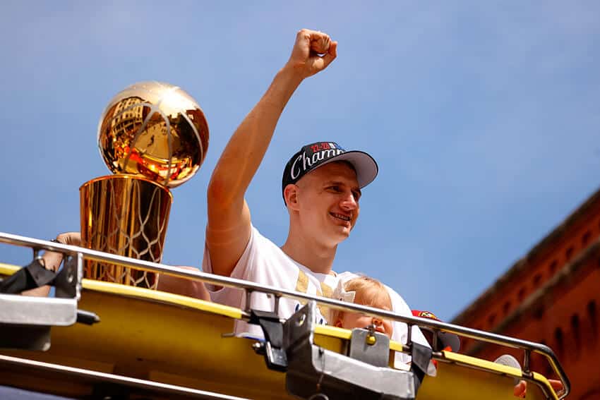 Mudou de esporte? Jokic convence craque da NBA a &ldquo;trocar&rdquo; de modalidade